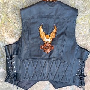 Black leather Harley Davidson biker vest, size XL
